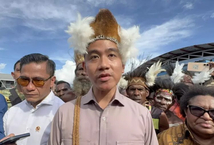 Gibran Turun Langsung ke Asmat, Janjikan Rumah Sakit Baru dan Ubah Skema Program Makan Bergizi Gratis
