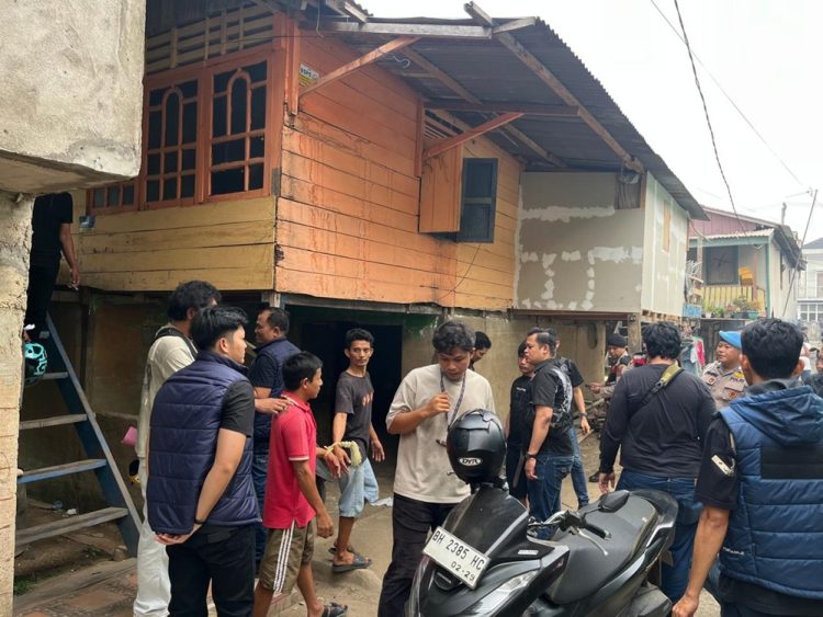 Operasi Sarang Narkoba! Polresta Jambi Grebek Basecamp Narkoba di Pulau Pandan, 6 Orang Diamankan dan 1 Paket Sabu Disita